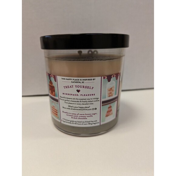 Find Your Happy Place Sweet Treats Brown Sugar Caramel Scented Candle 7oz NEW - Picture 4 of 5